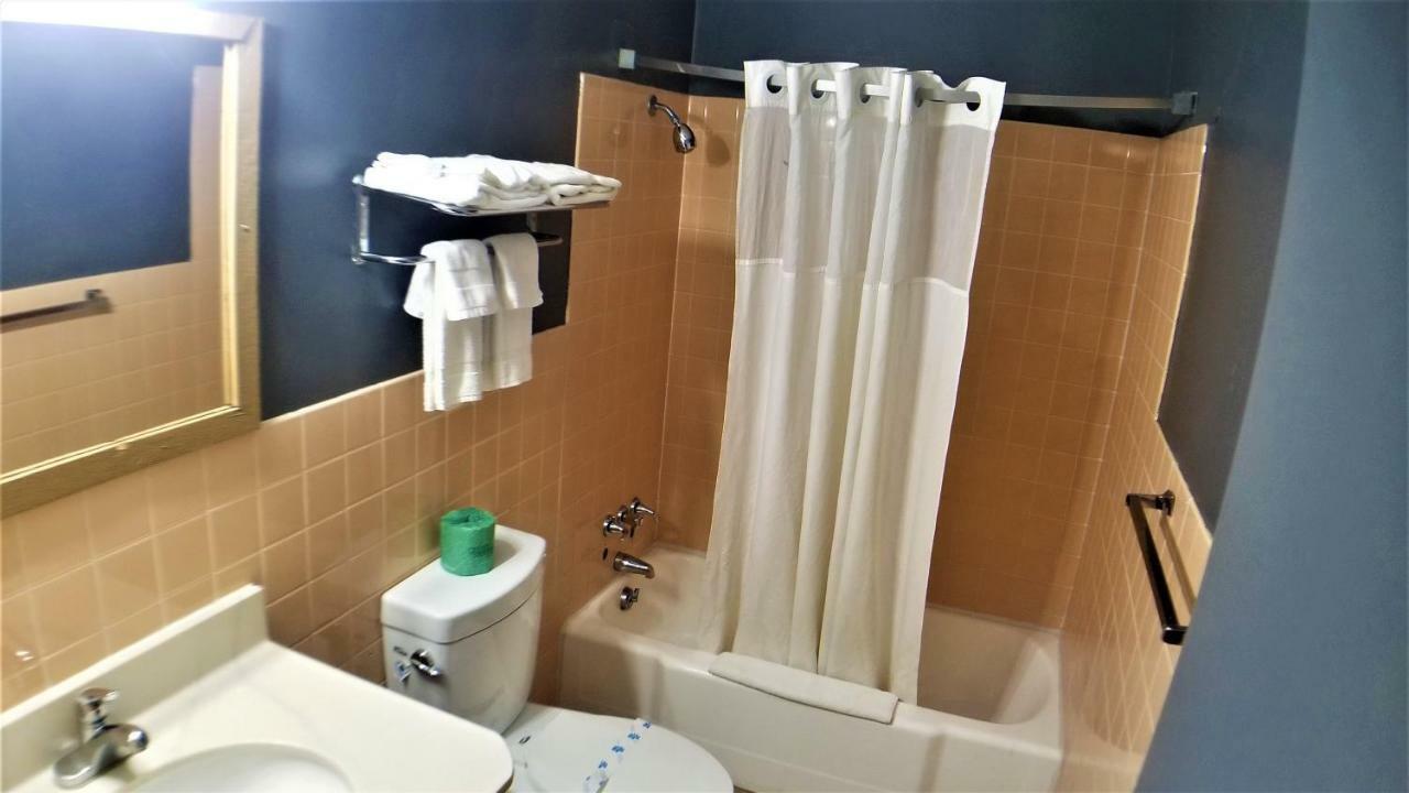 Grand Motel Hastings Bagian luar foto